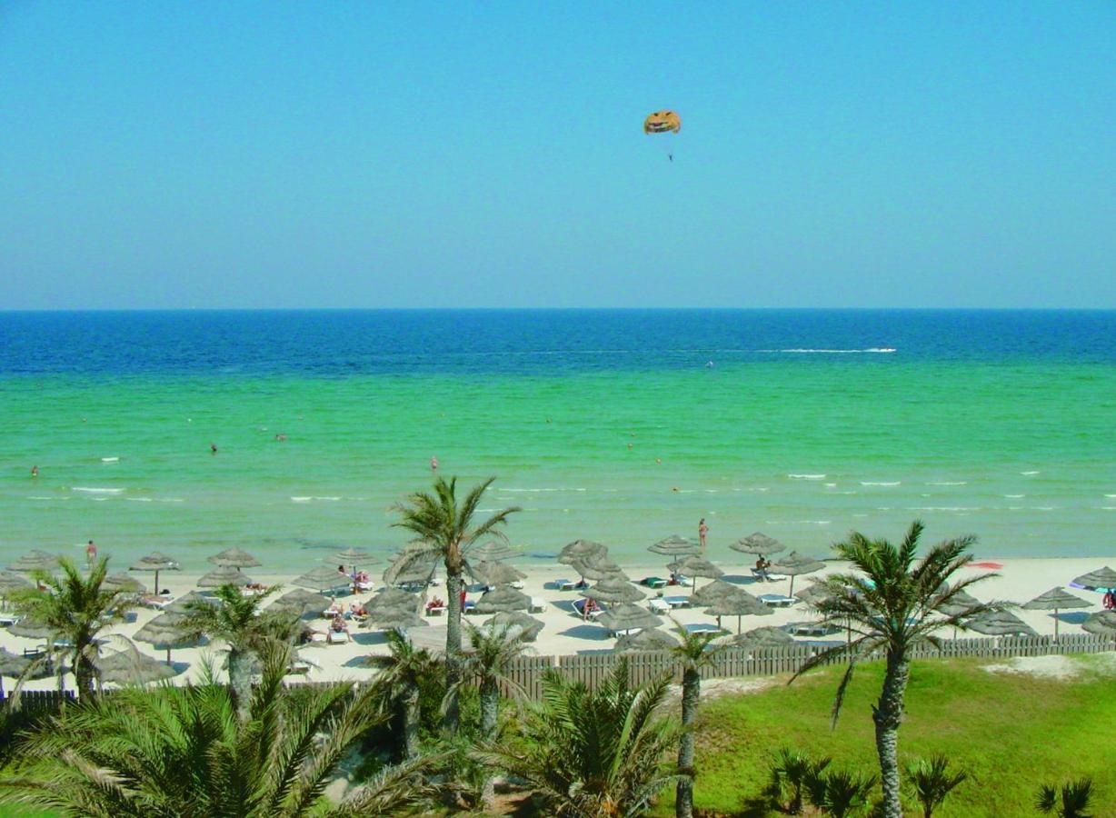莫纳斯提尔塔拉萨皇家酒店 外观 照片 Beach in Hammamet
