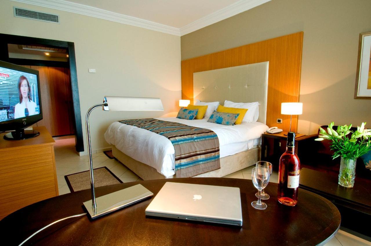 莫纳斯提尔塔拉萨皇家酒店 客房 照片 A room at the hotel