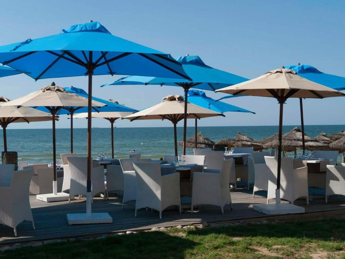 莫纳斯提尔塔拉萨皇家酒店 外观 照片 The beach at the Hotel de la Plage